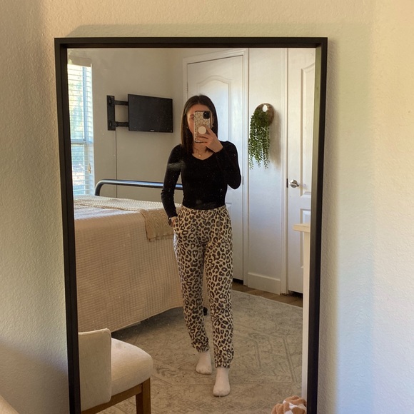 Other - Cheetah print, XS, Greyson/Threads, Jogger/Sweats